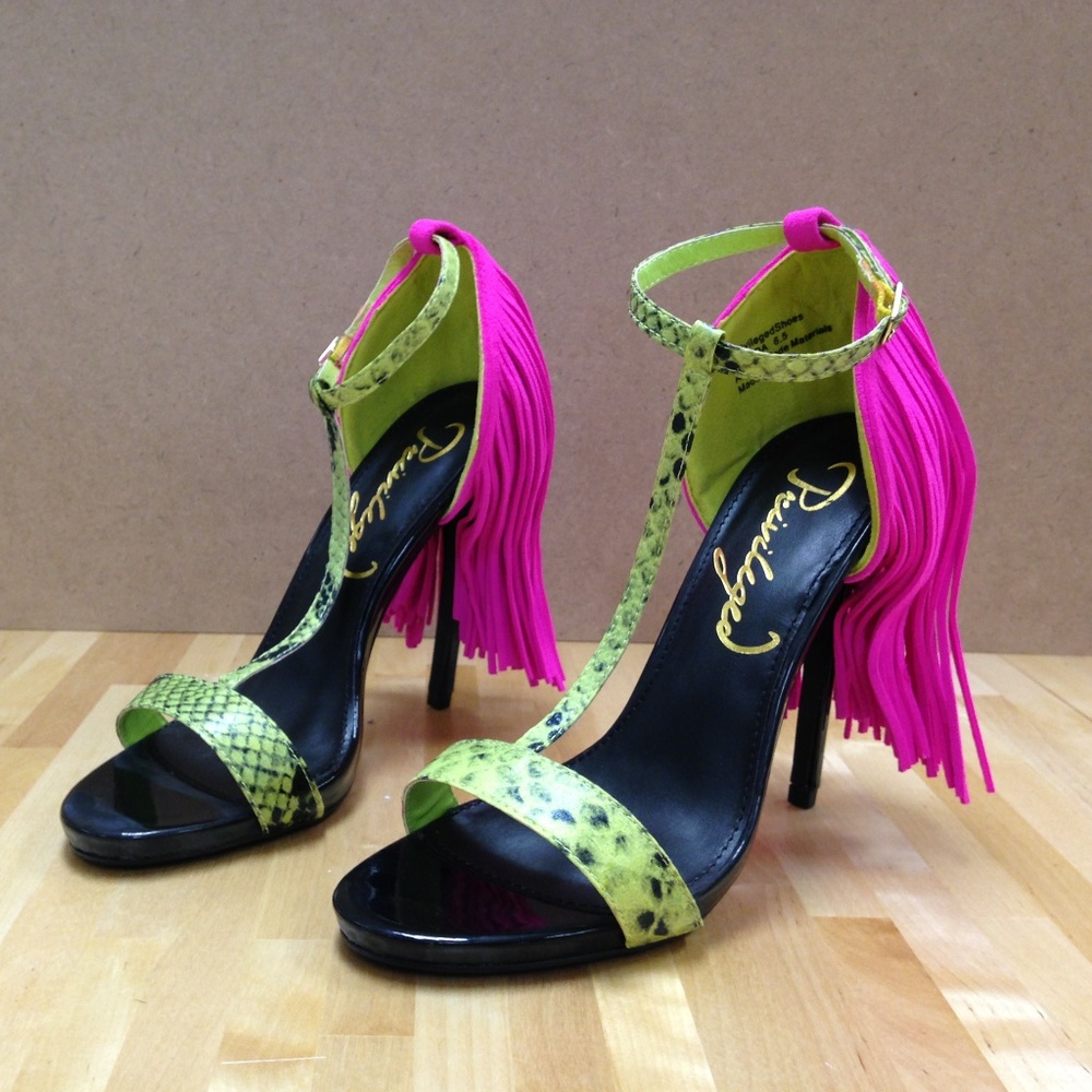 NWT Women's Privilege  Strada Fringe Heeled Sandal
